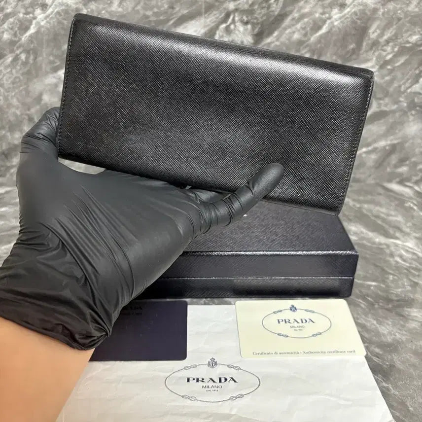 [BUNJANG] Prada Saffiano Triangle Logo Long Wallet / 프라다 사피아노 트라이앵글 삼각로고 장지갑
