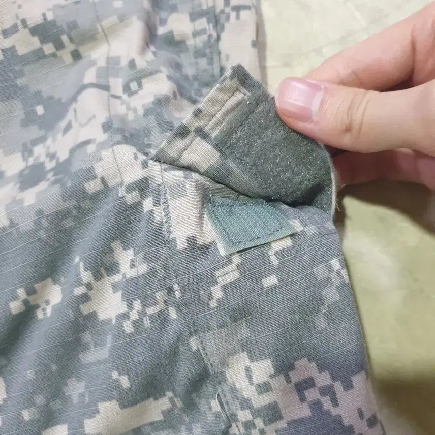 [BUNJANG] Military ACU Digital Camo Cargo Pants / 미군 ACU 디지털 카모 카고 바지 s-r