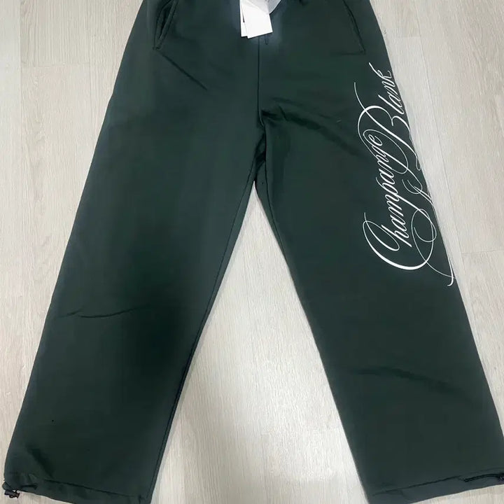[BUNJANG] Champagneblank Athletic Pants / 샴페인블랭크에슬레틱 팬츠 2