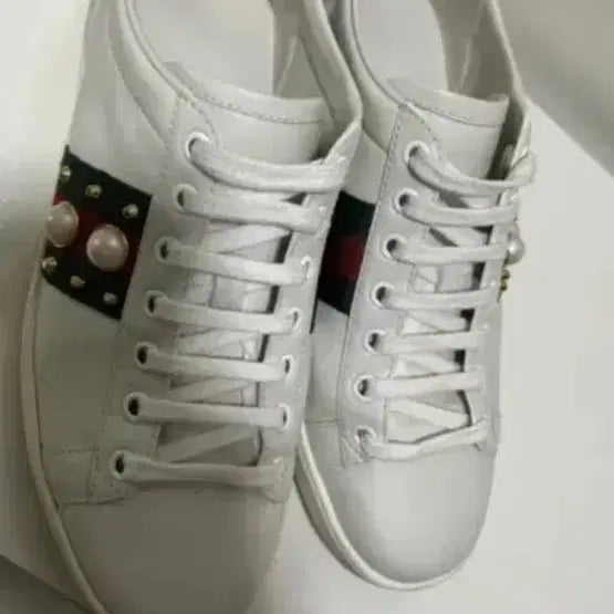 [BUNJANG] Gucci Ace Pearl Studded Sneakers / 구찌 진주 스터드 에이스 스니커즈