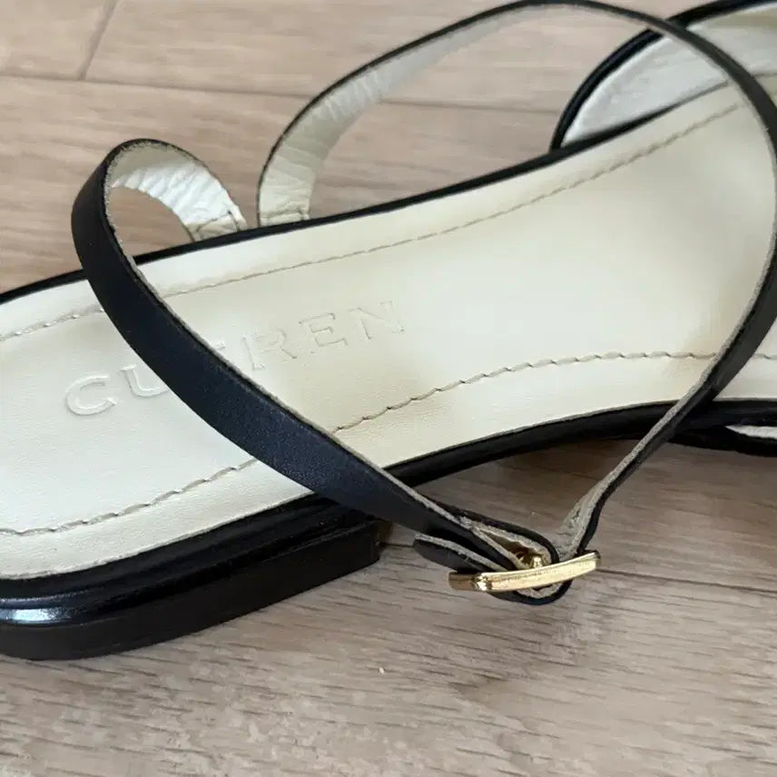 [BUNJANG] Cuerno Madrid 11 Black / 쿠에른 마드리드11 블랙