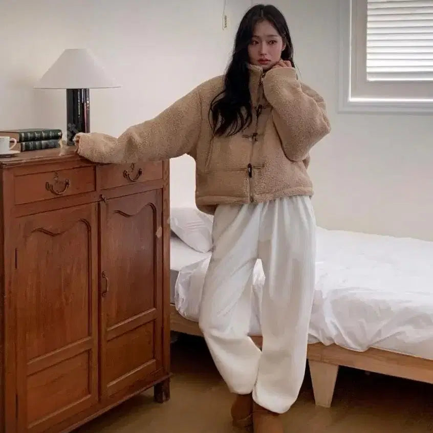 [BUNJANG] Women's Fleece Toggle Button Short Jacket / 여성 뽀글이 숏 떡볶이 단추 루즈핏 오버핏 후리스 플리스 점퍼 자켓