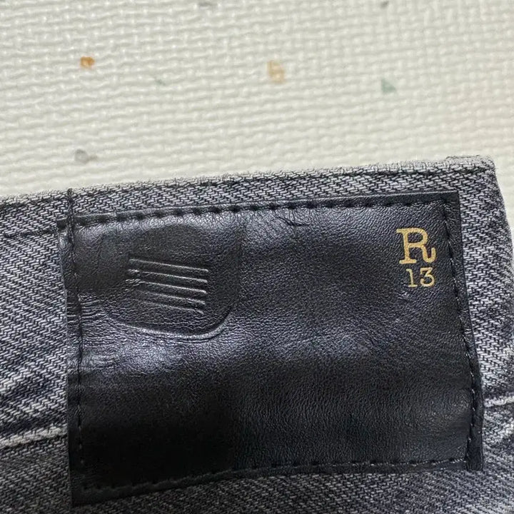 [BUNJANG] R13 Kelly Crossover Denim Pants / R13(알써틴) 켈리 크로스오버 데님 팬츠 25사이즈