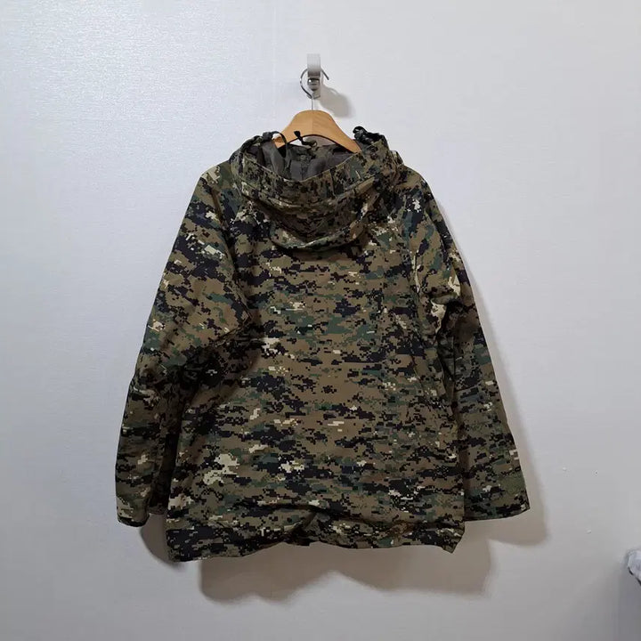 [BUNJANG] ECWCS Digitized Winter Parka / 프로퍼 미군 ECWCS 특전 디지트 동계 파카  M-R (c사41)