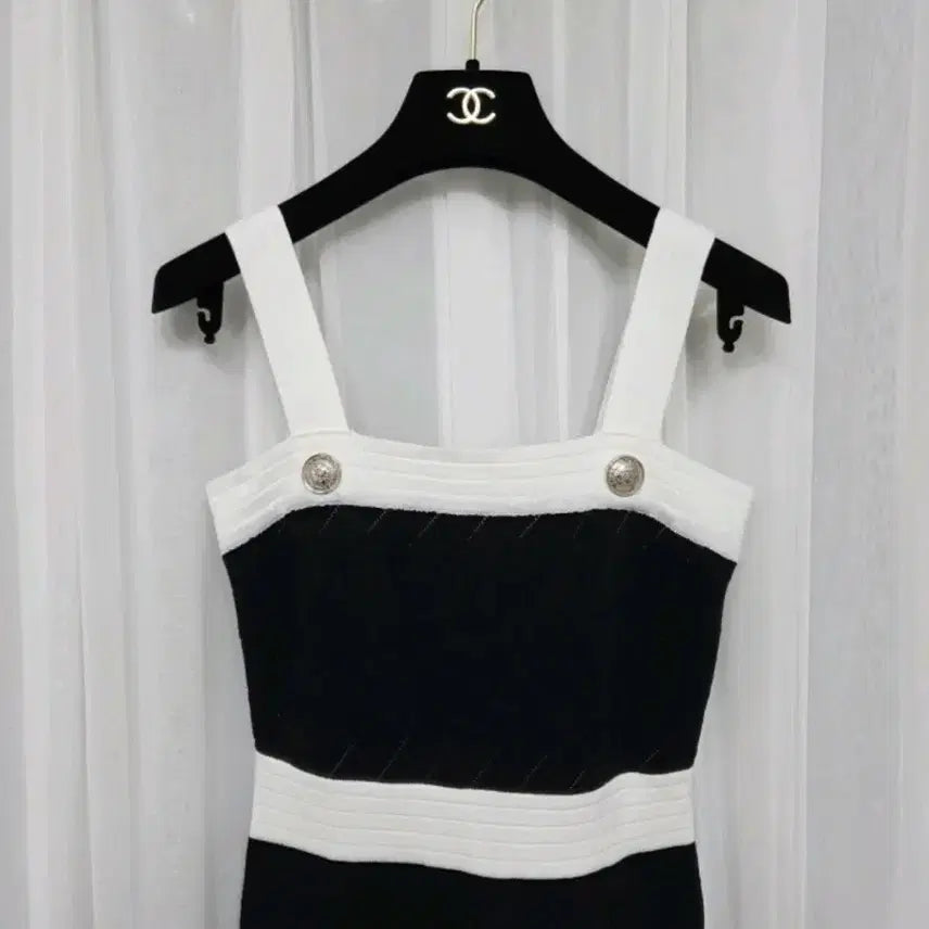 [BUNJANG] Women's Sleeveless Knit Dress / 44 55 배색 여성 민소매 니트 원피스 패션 데이트 데일리 캐주얼