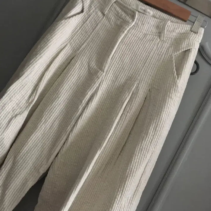 [BUNJANG] MagJ Wide Corduroy Pants / 매그제이 코듀로이 와이드 팬츠 55사이즈