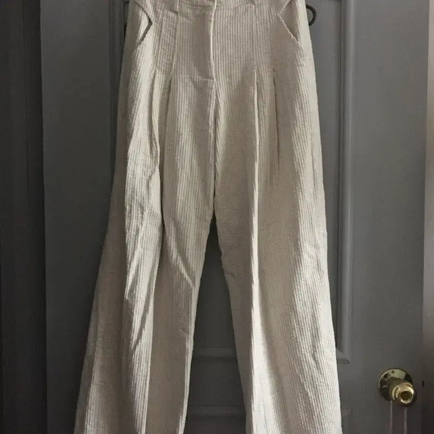 [BUNJANG] MagJ Wide Corduroy Pants / 매그제이 코듀로이 와이드 팬츠 55사이즈