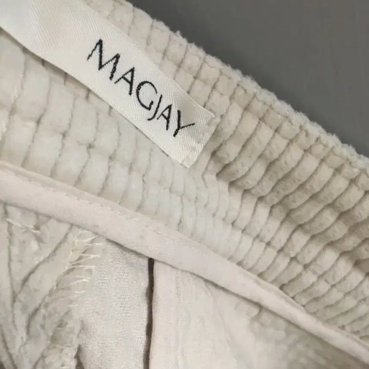 [BUNJANG] MagJ Wide Corduroy Pants / 매그제이 코듀로이 와이드 팬츠 55사이즈