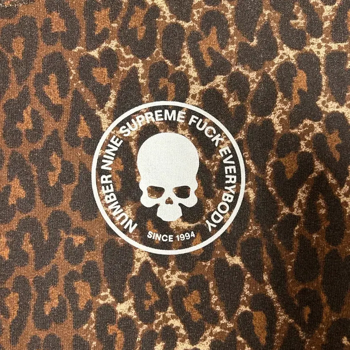 [BUNJANG] Supreme Number (N)ine Leopard Patch Hoodie / (L) 슈프림x넘버나인 후드 - 25fw