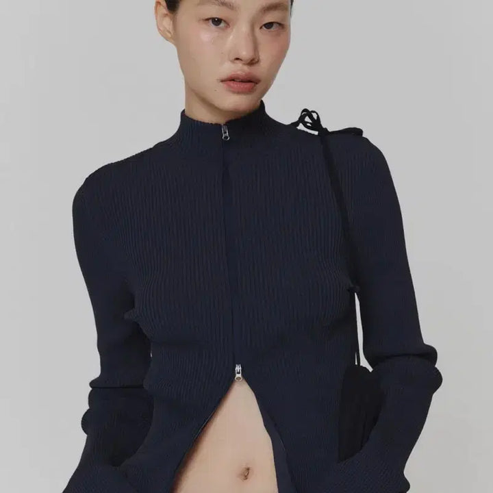 [BUNJANG] AMOMENTO Ribbed Mock Neck Cardigan / 아모멘토 모크넥 가디건Ribbed Mock Neck Cardigan-Da