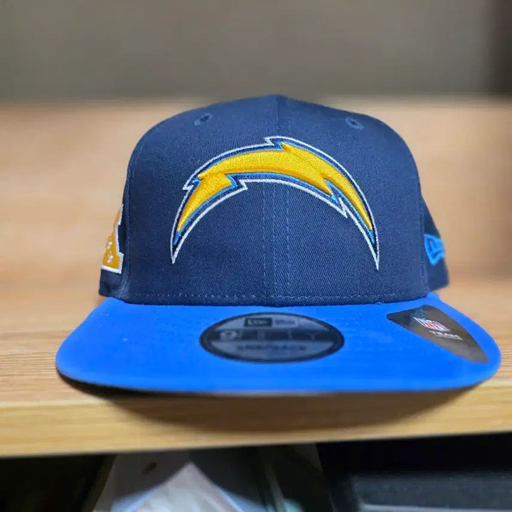 [BUNJANG] New Era LA Chargers Snapback Cap / 뉴에라 LA 차저스 스냅백