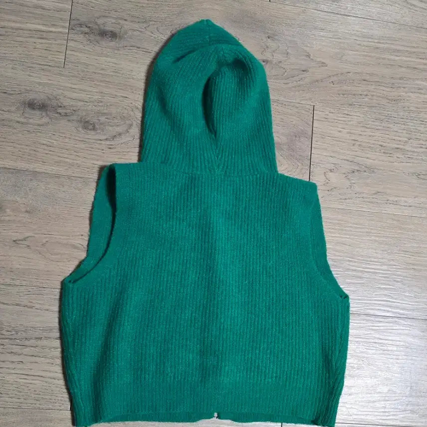 [BUNJANG] Green Knit Hooded Vest / 그린 니트 후드 조끼ㅡs m