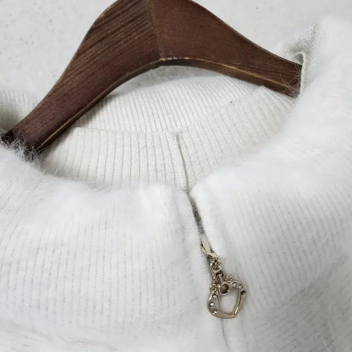 [BUNJANG] Cashmere Knit Cardigan 115 / 화이트 앙고라 캐시미어 니트 집업 가디건 115