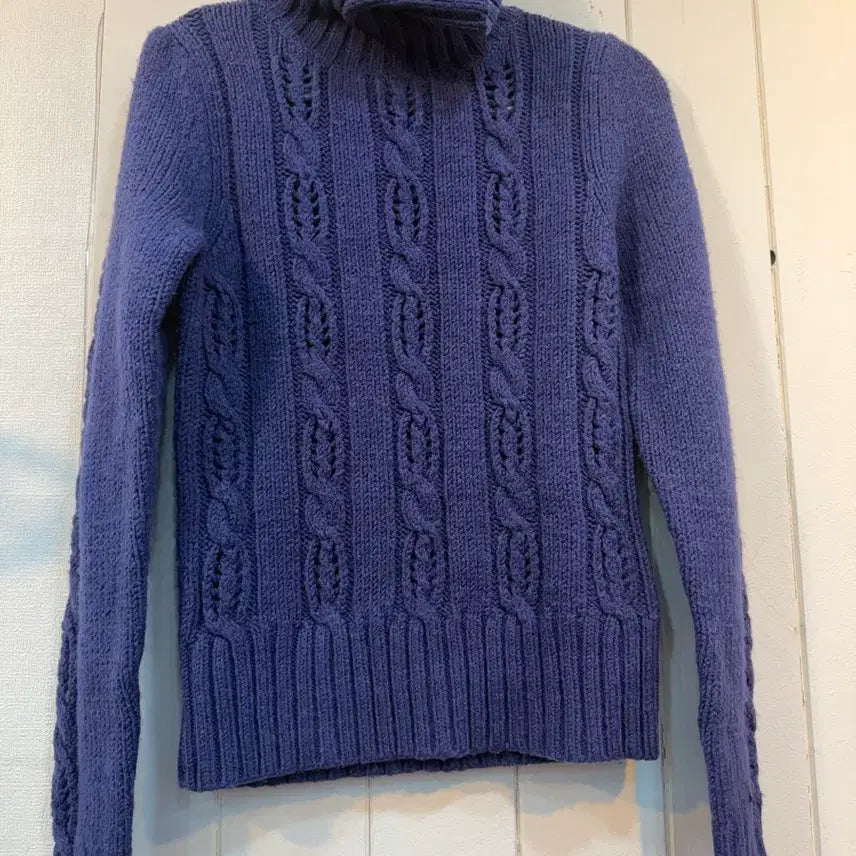 [BUNJANG] TAMI Navy Cable Knit Sweater M / 타미 네이비 꽈배기 니트 m