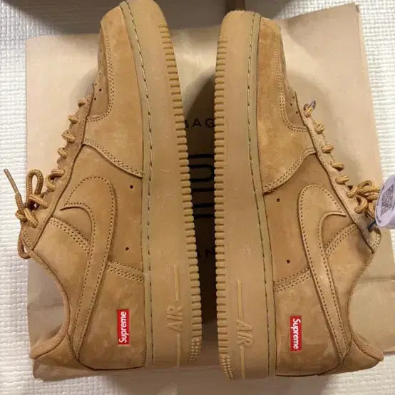 [BUNJANG] Nike x Supreme Air Force 1 'Wheat' / [260]나이키x슈프림된장포스