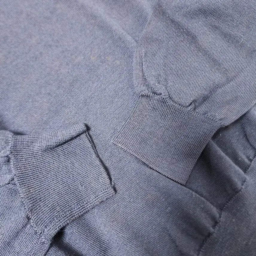 [BUNJANG] Mollado Navy Turtleneck Sweater / 모라도 네이비 톤 터틀넥 니트 스웨터 66-77