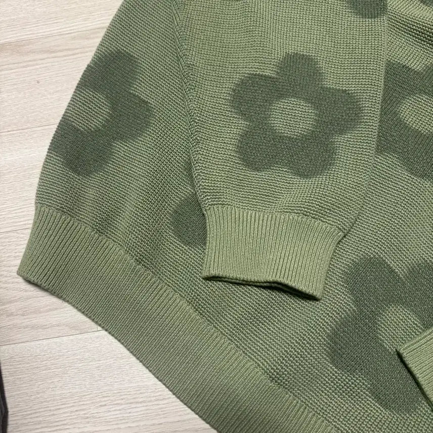 [BUNJANG] KENZO Flower Pattern Knit Olive / KENZO 플라워 패턴 니트 올리브