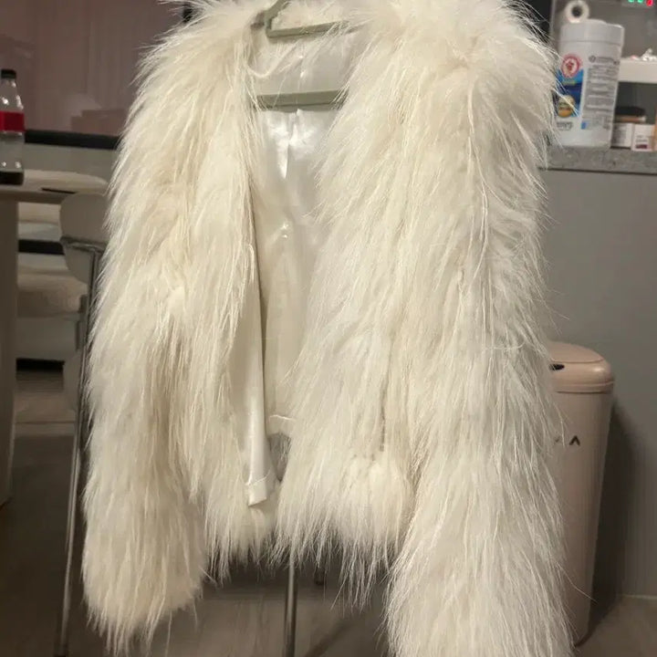 [BUNJANG] Fox White Fur Short Jacket / 화이트 퍼 숏 자켓 (폭스자켓)
