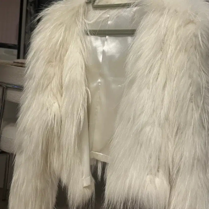 [BUNJANG] Fox White Fur Short Jacket / 화이트 퍼 숏 자켓 (폭스자켓)