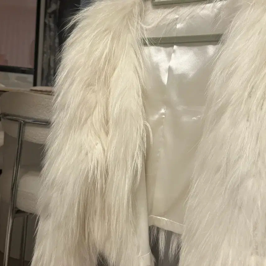 [BUNJANG] Fox White Fur Short Jacket / 화이트 퍼 숏 자켓 (폭스자켓)