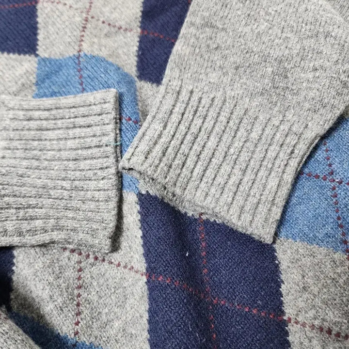 [BUNJANG] Giordano Argyle Check Pattern Knit Sweater Gray L / 지오다노 아가일 체크 패턴 니트 스웨터 그레이 L
