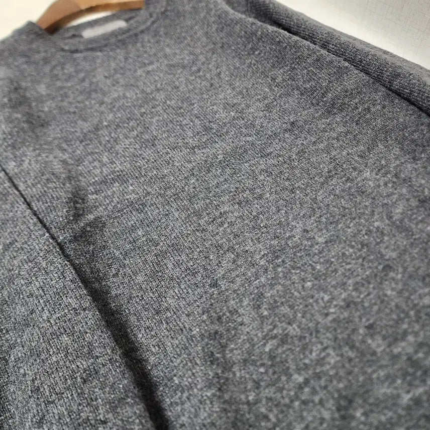 [BUNJANG] Giordano Gray Knit Sweater L / 지오다노 회색 니트 스웨터 L