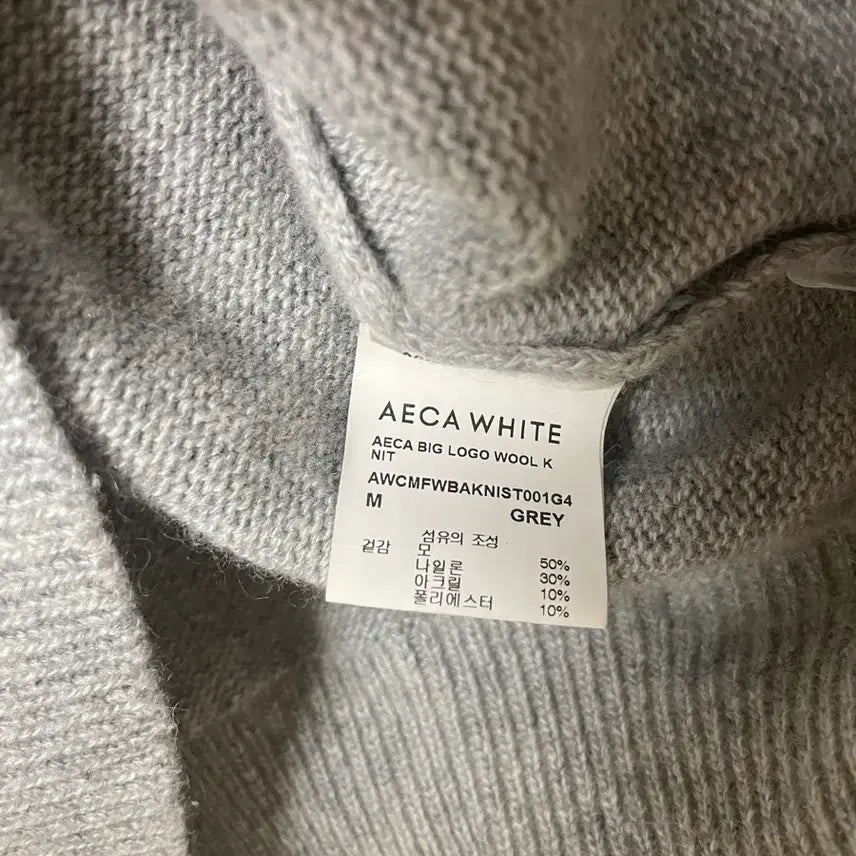 [BUNJANG] Aeka Wool Blended Knit Sweater / 에이카 울 블렌딩 니트