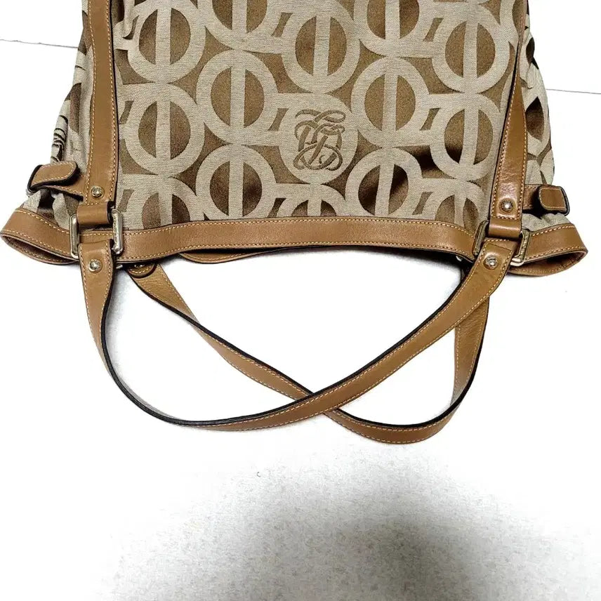 [BUNJANG] Louis Quatorze Shoulder Bag / 정품)루이까또즈 가방(숄더백)