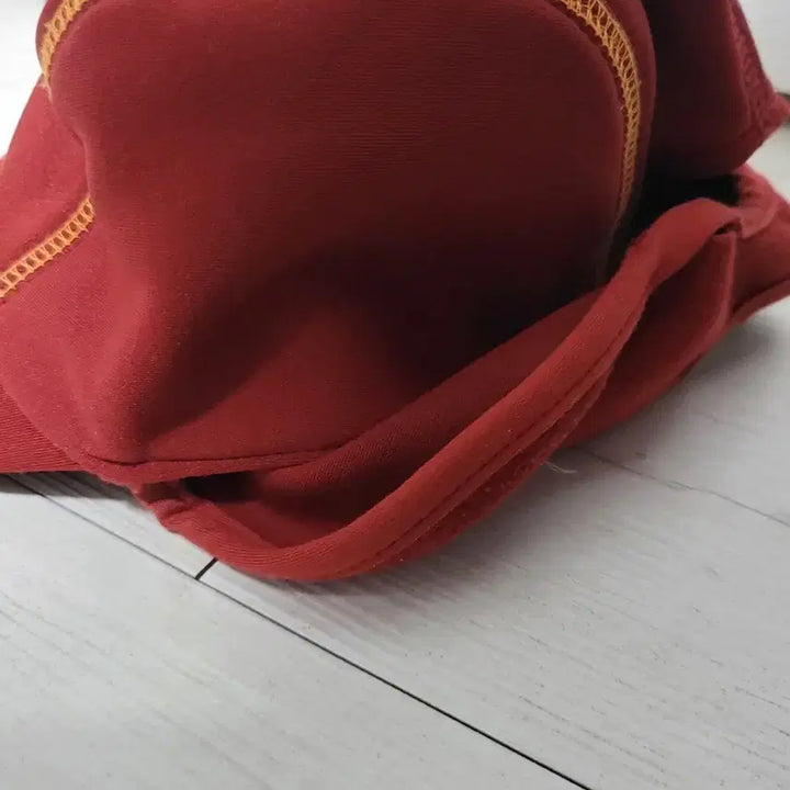 [BUNJANG] Black Yak Red Winter Earmuffs Hat / 블랙야크 레드 등산  귀도리모자