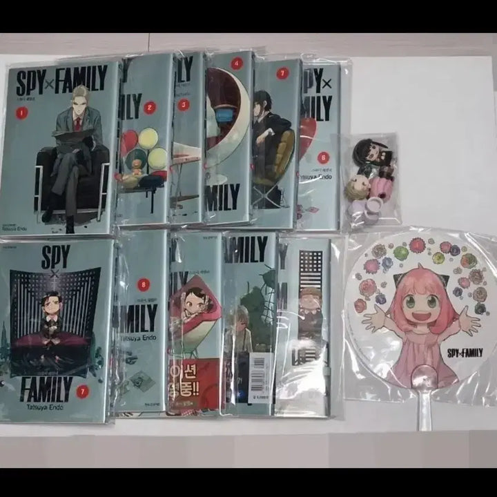 [BUNJANG] Spy x Family Manga Vol. 1-11 & Chokkorisan Figure Bundle Set / 스파이패밀리 만화책 1~ 11권, 촛코리상 초코리상 가챠 일괄