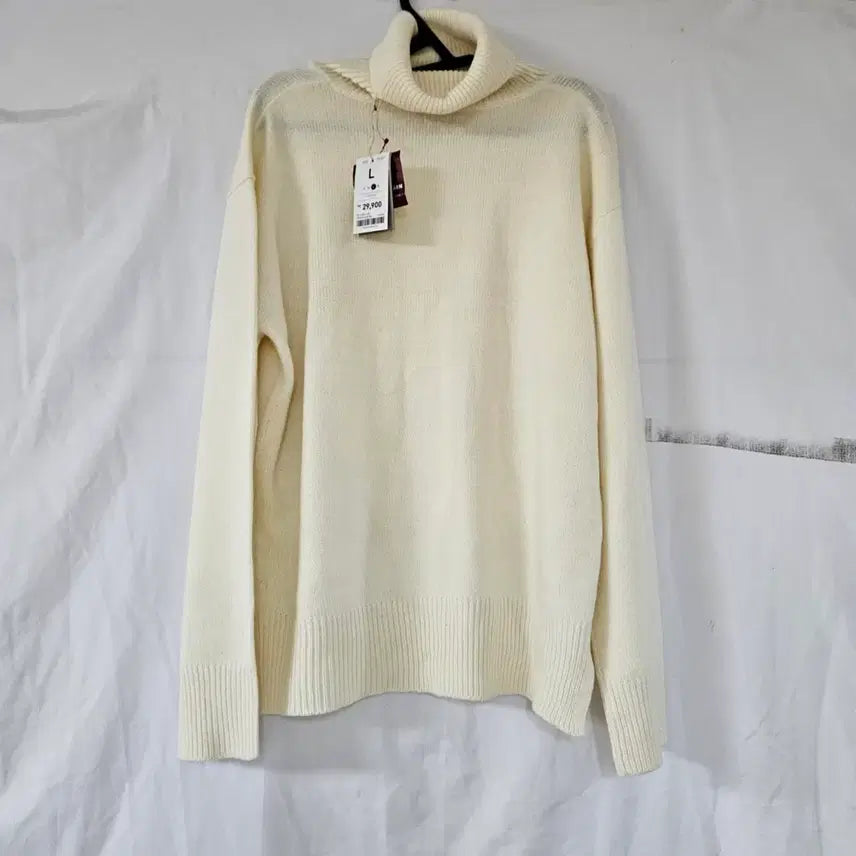 [BUNJANG] SPAO Turtleneck Knit Ivory L / 스파오 터틀넥 니트 아이보리 L