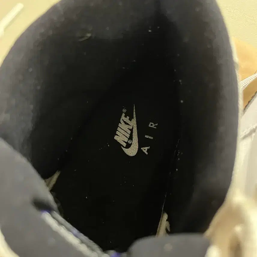 [BUNJANG] Air Jordan 11 Retro Concord White Black / 에어 조던 11 레트로 콩코드 화이트 블랙