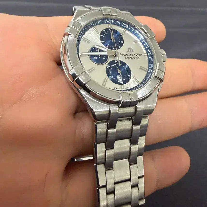 [BUNJANG] Maurice Lacroix AIKON Chronograph Quartz Watch / 모리스 라크로아 아이콘 크로노그래프 쿼츠 모델 판매합니다 실착 사진 추가