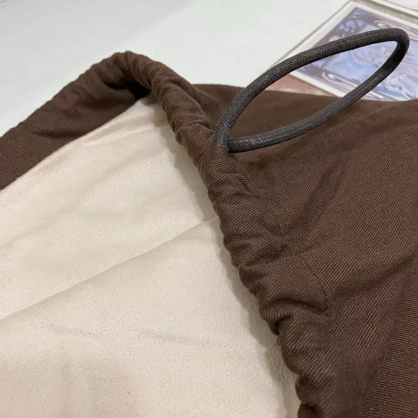 [BUNJANG] Louis Vuitton Dust Bag (46x48x16) / 루이비통 더스트 (46x48x16)