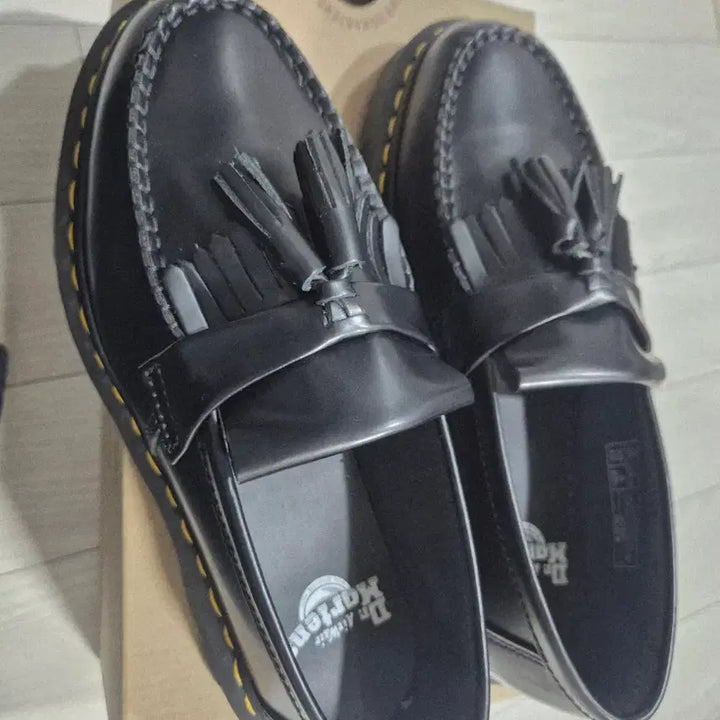 [BUNJANG] Dr. Martens Adrian Bex Loafer Smooth 250 / 닥터마틴 아드리안 벡스 로퍼 스무스 250 [새상품급]