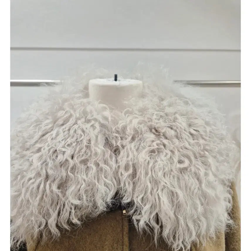 [BUNJANG] Egoist Real Fur Collar Toggle Short Coat / 에고이스트 리얼 퍼카라 토글 장식 숏 코트