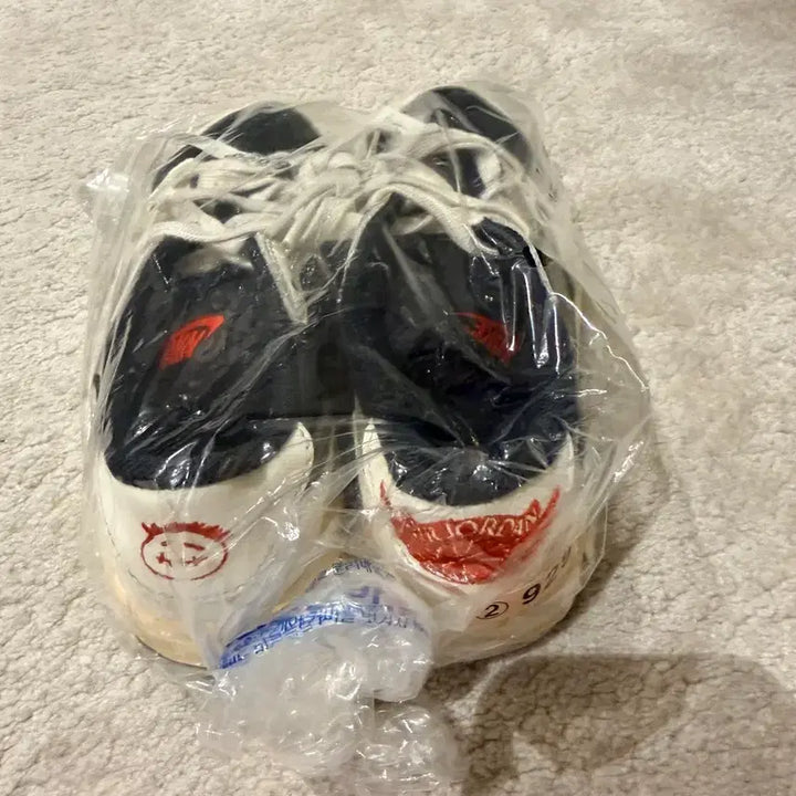 [BUNJANG] Jordan Travis Scott Retro Low OG SP Medium Olive (Kids) / 조던 1 x 트래비스 스캇 레트로 로우 OG SP 미디움 올리브(키즈)