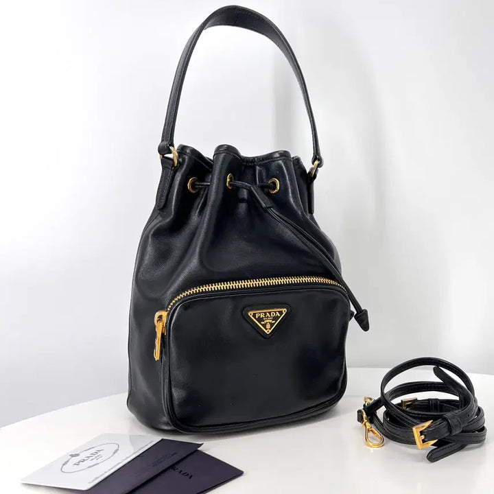 [BUNJANG] Prada Leather Bucket Bag (1BH038) / [100% 정품] 프라다 삼각로고 레더 버킷백 블랙 (1BH038)