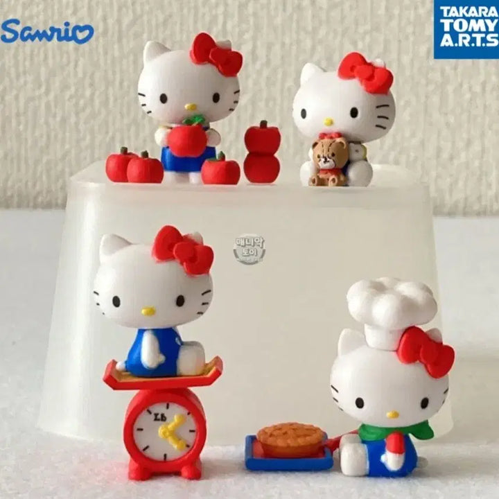 [BUNJANG] Hello Kitty Apple Cafe Figure Bundle Set / 헬로키티  아임헬로키티 애플카페 피규어4종일괄