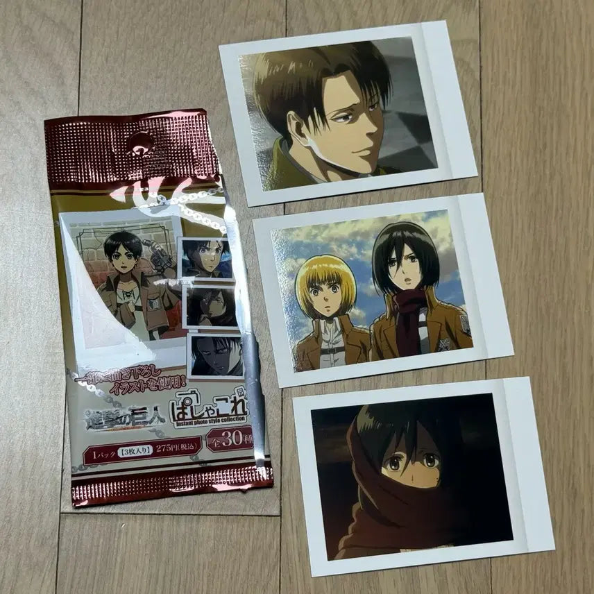 [BUNJANG] Attack on Titan Levi, Mikasa, Armin Polaroid Bundle / 진격의 거인 파샤코레 폴라로이드 [리바이, 미카사, 아르민] 일괄
