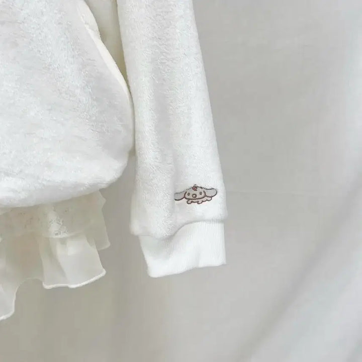 [BUNJANG] Cinnamoroll Vintage Hooded Zip-Up Pajamas / 시나모롤 일본 후드집업 빈티지 뽀용 폭닥 룸웨어 홈웨어 파자마