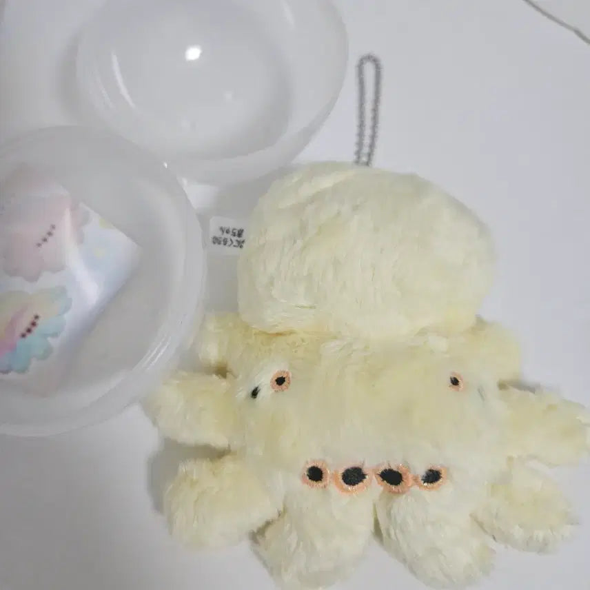 [SOLD OUT] 깡총 아기 거미 키링 가챠 새상품