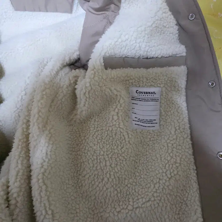 [BUNJANG] Covernat Beige Fleece Collar Coach Jacket / 커버낫 뽀글이 카라 코치 자켓 베이지