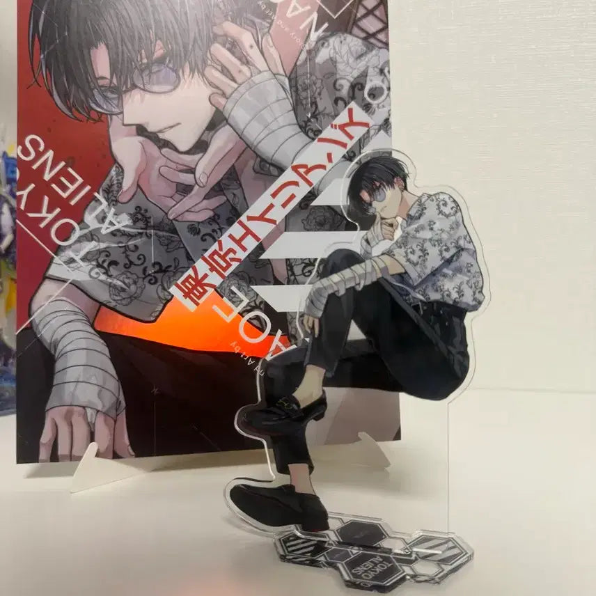 [BUNJANG] UN Tokyo Aliens Acrylic Stand Poster Bundle Set / 유엔 아크릴 스탠드 포스터 일괄 판매 도쿄 에일리언즈 도엘리
