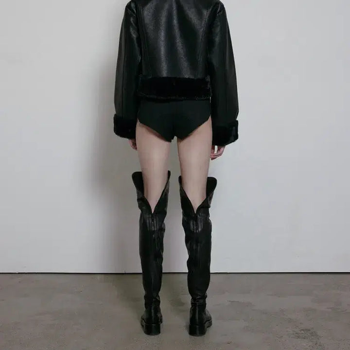 [BUNJANG] Bohemian Seoul High Neck Short Mouton Jacket / 보헤미안서울 하이넥 숏 무스탕 24fw