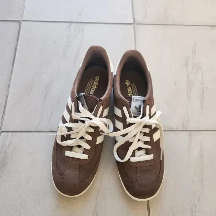 [SOLD OUT] 아디다스 r71 270
