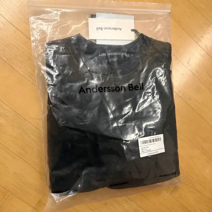 [BUNJANG] Andersson Bell Gradient Sweatshirt (Black) / [앤더슨벨] 마드로 그라디언트 스웻셔츠 (BLACK)