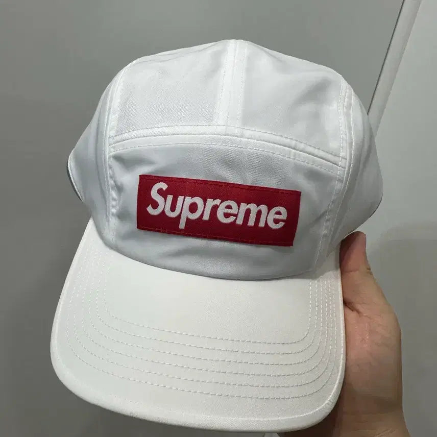 [BUNJANG] Supreme Polartec Lined Packable Earflap Camp Cap White / 새제품)슈프림 폴라텍 라인드 패커블 이어플랩 캠프 캡 화이트 - 25F