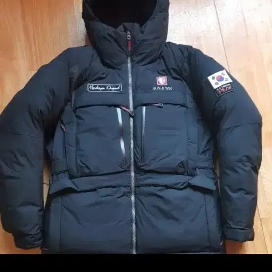 [BUNJANG] Black Yak B5xk7 Down Jacket / 블랙야크 B5xk7 패딩 삽니다