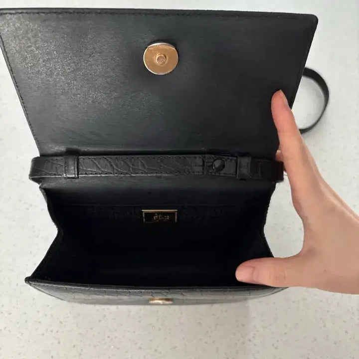 [SOLD OUT] 정품 지아니 베르사체 빈티지백 마지막가격